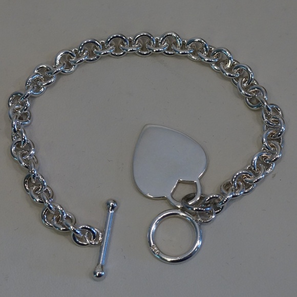 Jewelry - Sterling Silver (.925) Cable Bracelet With Heart